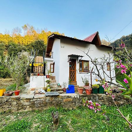 Love'S Farm, Cottage In Ramgarh Екстер'єр фото